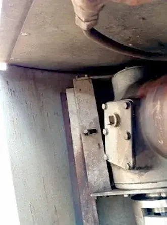 JH Day Jacketed Nauta Cone Bottom Mix Tank - 400 gallons