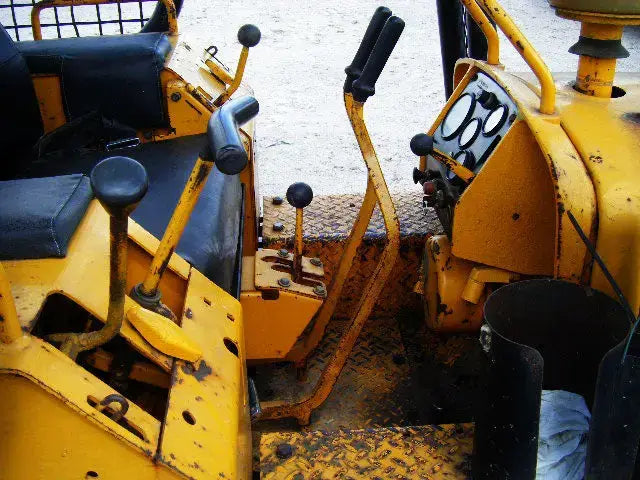 John Deere Relife Crawler Bulldozer