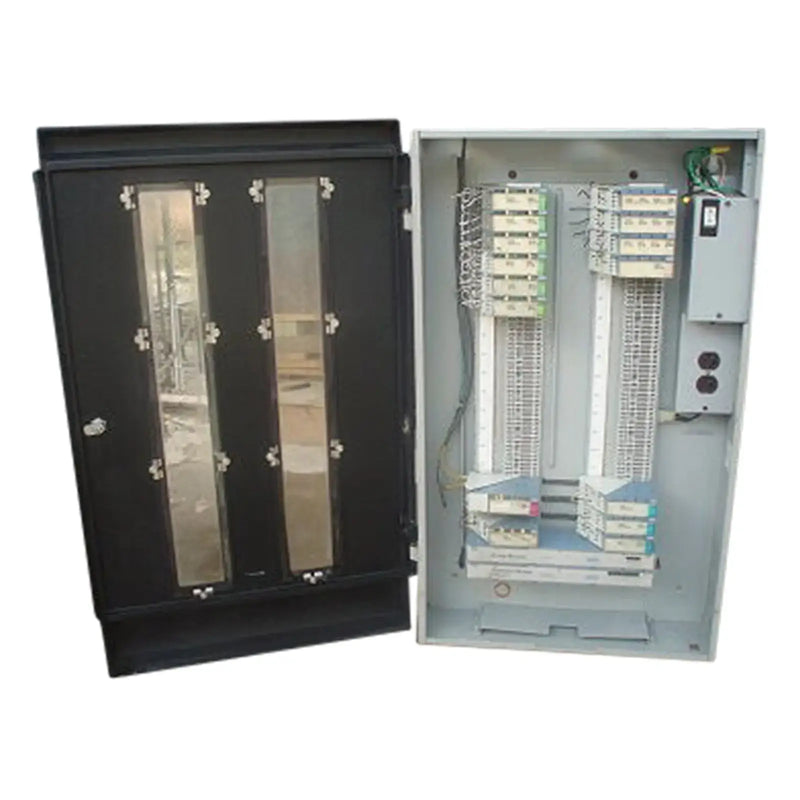 Landis & Gyr System 600 Chiller Control Panel