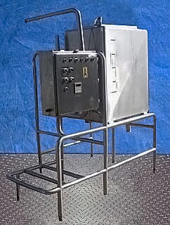 1990 Klenzade (Ecolab) and Foxboro (Invensys) CIP System with Single Tank – 125 Gallons Klenzade (Ecolab) and Foxboro (Invensys) 