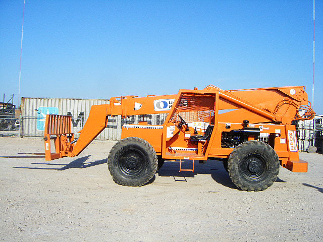 2000 Traverse Lift TL8042 8,000 LB Diesel 4x4x4 Telescopic Forklift Traverse Lift 