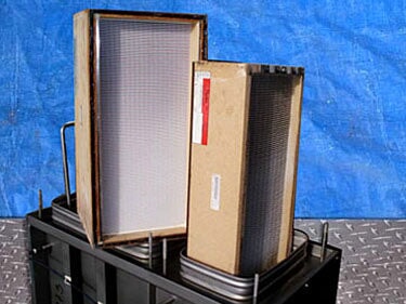 Flanders Filters, Inc. Bag-Out Housing Filter Unit Flanders Filters, Inc. 