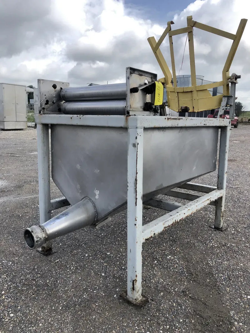 Stainless Mixer With Hydraulic Drum Lift