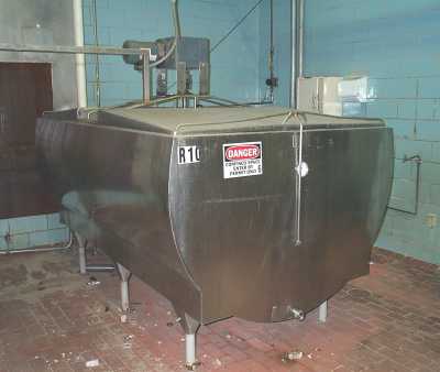Mueller Farm Tank Stainless Steel - 1,000 Gallon Paul Mueller Co. 