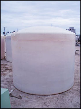 Polyethylene Vertical Mixing Tank-2000 Gallons Not Specified 