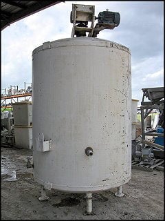 Pressurized Steel Storage Tank with Agitator – 2000 Gallons Not Specified 