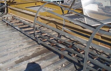Steel Ladder with Safety Cage Not Specified 