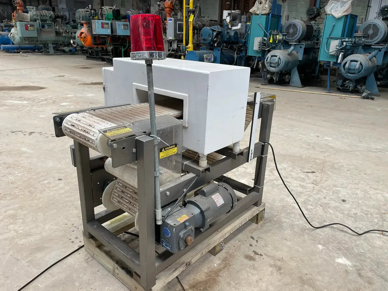 Goring Kerr DSP 1 Metal Detector with Conveyor System