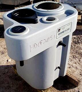 Zander Oil Water Separator- 33 Gallon Zander 
