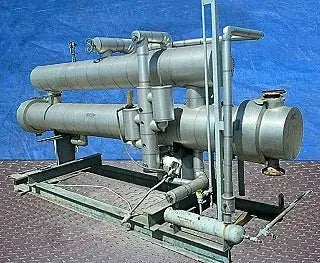 Válvulas y sistemas de refrigeración Intercambiador de calor de carcasa y tubos - 80 toneladas - 530 pies cuadrados