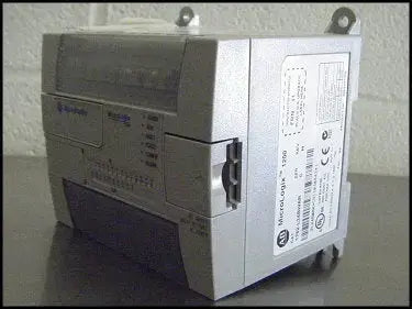 Controlador industrial Allen-Bradley MicroLogix1200 ProgRam