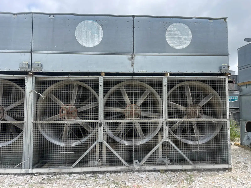 BAC VCA Evaporative Condenser (1086 Nominal Tons, 8 Motors, 1 Tower Unit)