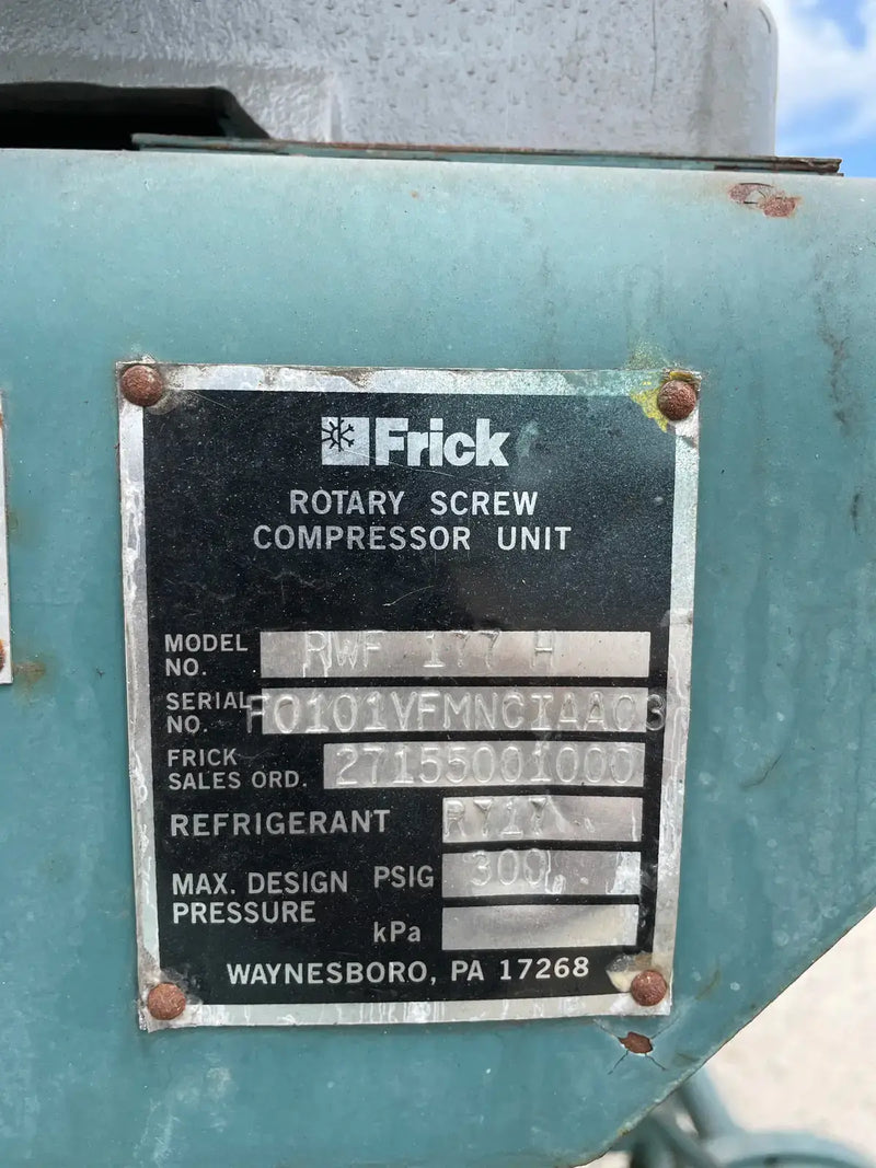 Paquete de compresor de tornillo rotativo Frick RWF 177 H (Frick SGC2313, 400 HP 460 V, panel de control micro)