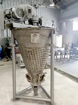 Tanque de mezcla con fondo cónico Nauta con camisa JH Day - 400 galones
