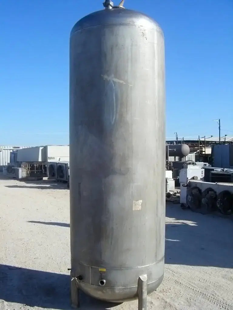 Tanque Vertical de Acero Inoxidable - 500 galones