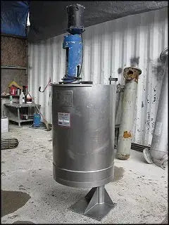 Viatec Perma-San Stainless Steel Jacketed Tank with Agitator - 30 Gallons