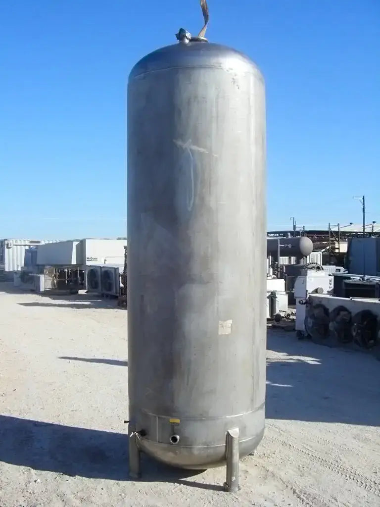 Tanque Vertical de Acero Inoxidable - 500 galones