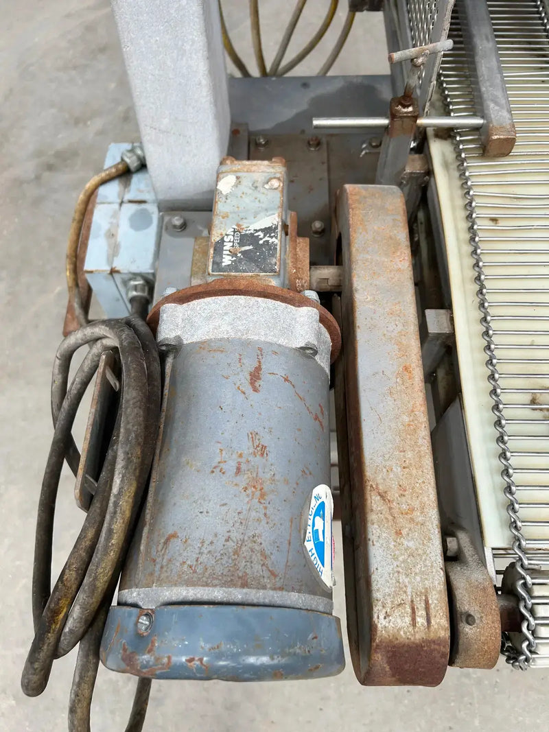 Butcher Boy Vertical Band Saw