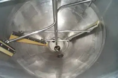 Tanque de mezcla y mezcla Feldmeier - 200 galones