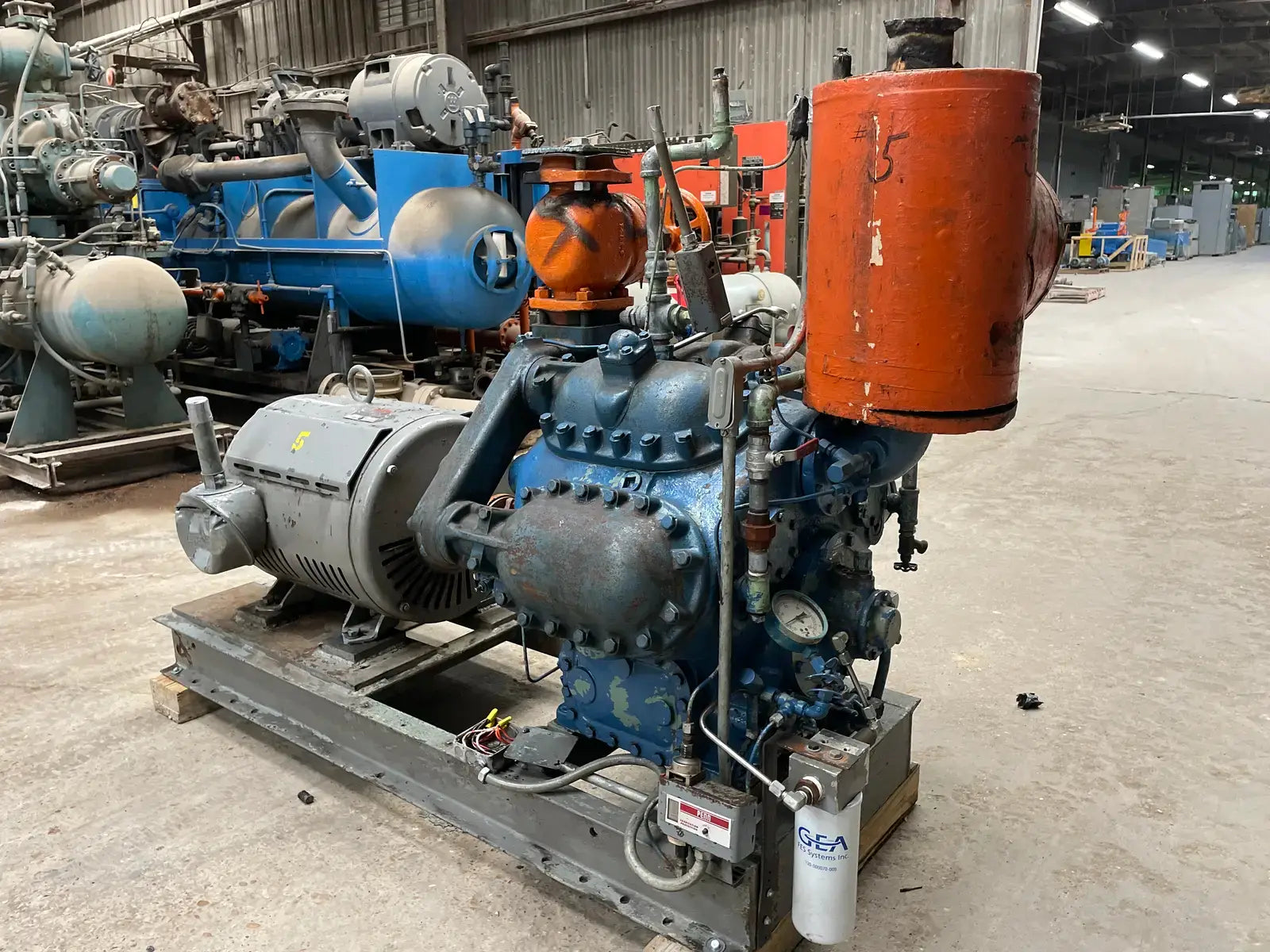York A3089 8-Cylinder Reciprocating Compressor Package (75 HP 230/460
