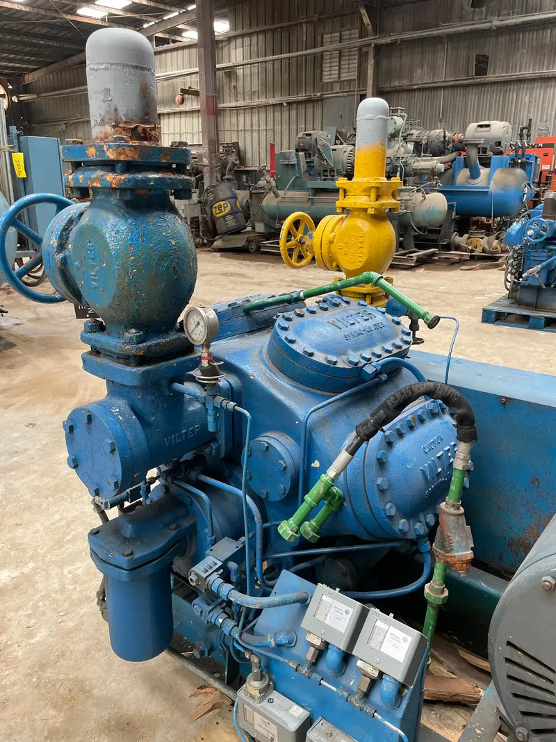 Vilter 448 8-Cylinder Reciprocating Compressor Package (125 HP, 460V,