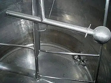 Tanque procesador de pared a presión con camisa y cúpula Mojonnier, 1200 galones