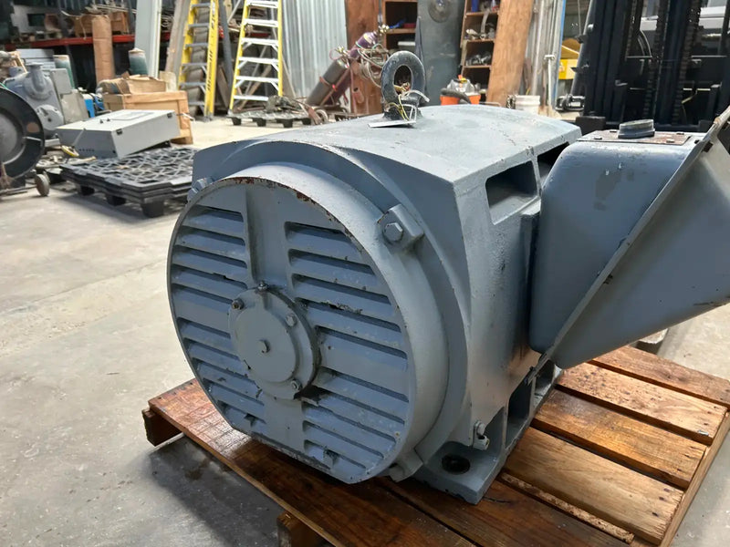 Toshiba F3002VLG6JG1 Screw Compressor Motor (300 HP, 3540 RPM, 2300/4160 V)