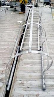 Aluminum Ladder with Galvanized Steel Safety Cage Not Specified 