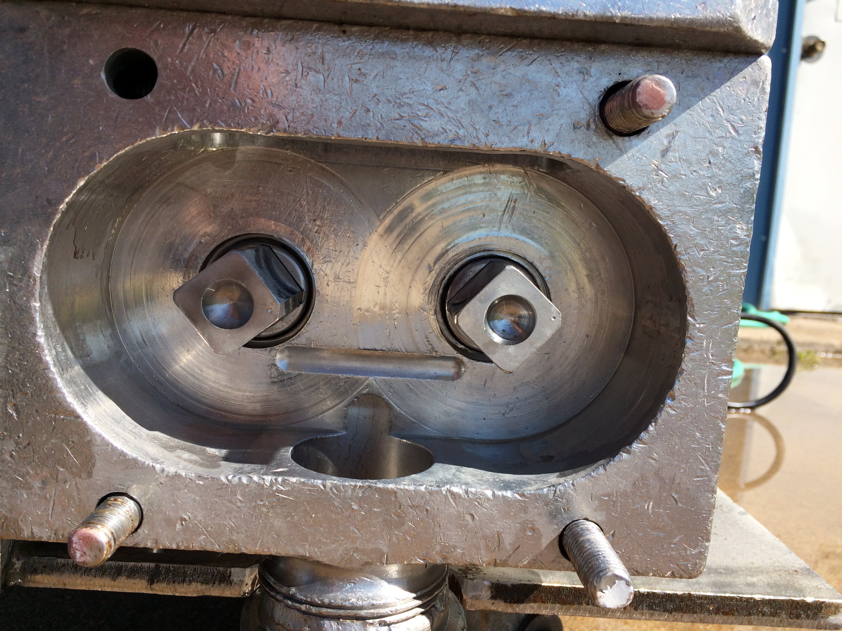 APV R3 Rectangular Inlet Positive Displacement Pump