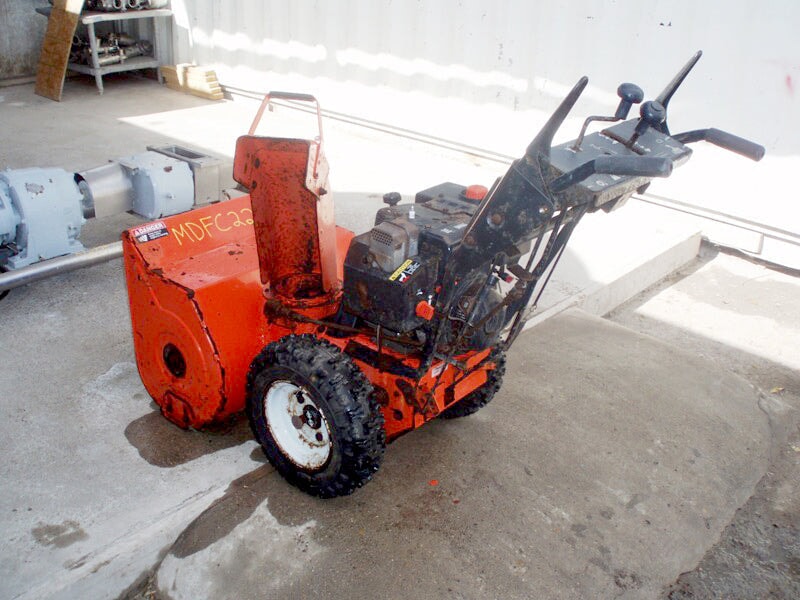 Ariens ST8 Gas Powered Snowblower 24 in.