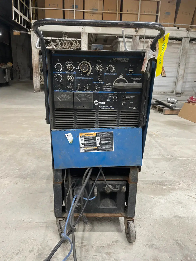 Miller Syncrowave 250 CC AC/DC Welder