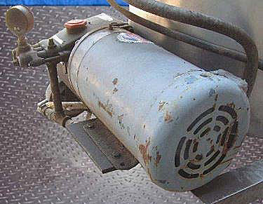 Cat High Pressure Pump with Tank - 60 Gallon Genemco 