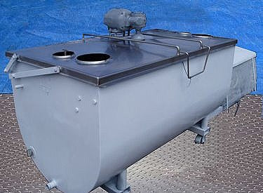Creamery Package Refrigerated Farm Tank- 200 Gallon Creamery Package 