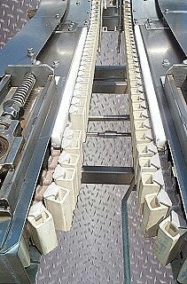 Custom Metal Designs 4 ft. Air Elevator Conveyor Custom Metal Designs 
