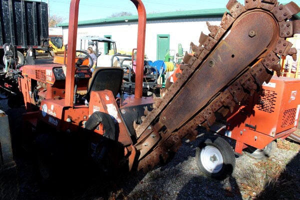 Ditch Witch Ride-On Trencher Ditch Witch 