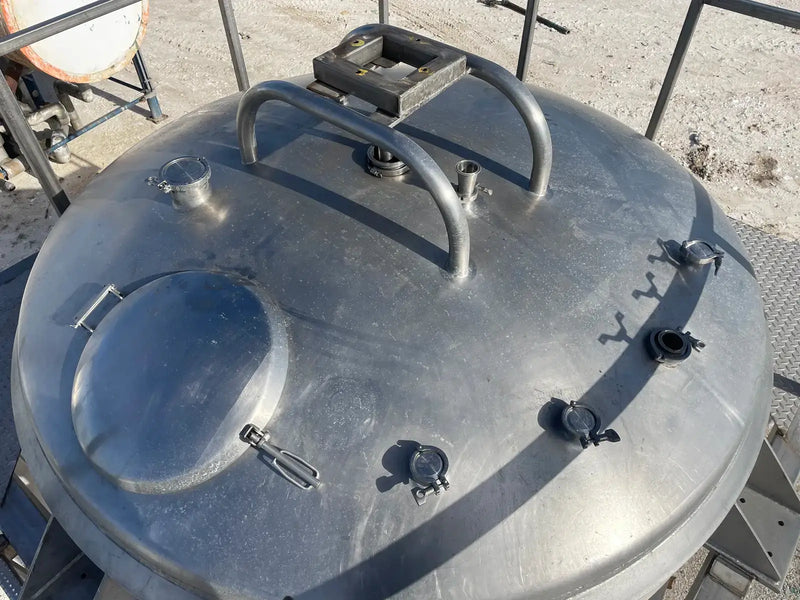 DCI Inc Stainless Steel Mixing Tank (1,500 Gallons)
