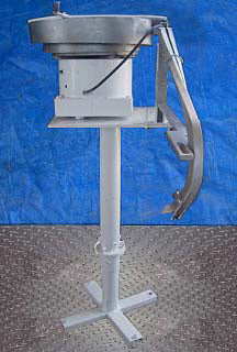 FMC Syntron Magnetic Cap Feeder