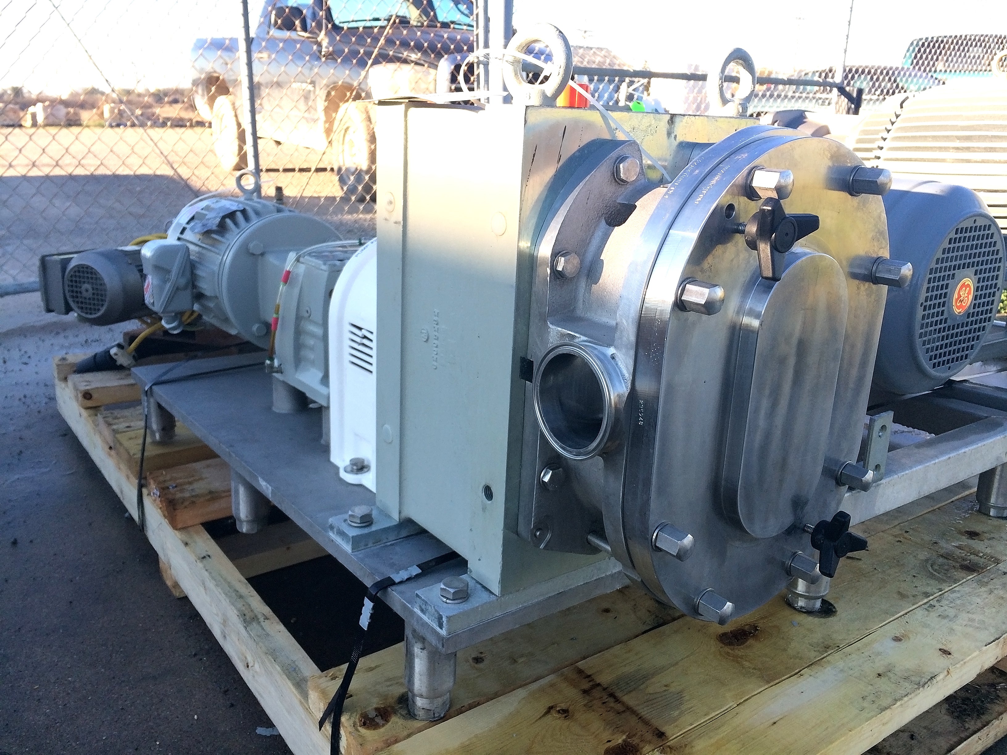 Fkl Fristam FKL150 Positive Displacement Pump (5 HP, 155.4 GPM Max)