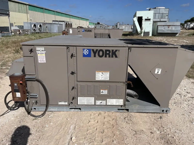 York ZF090 Predator Heating & Cooling Condensing Unit - 7.5 Ton.