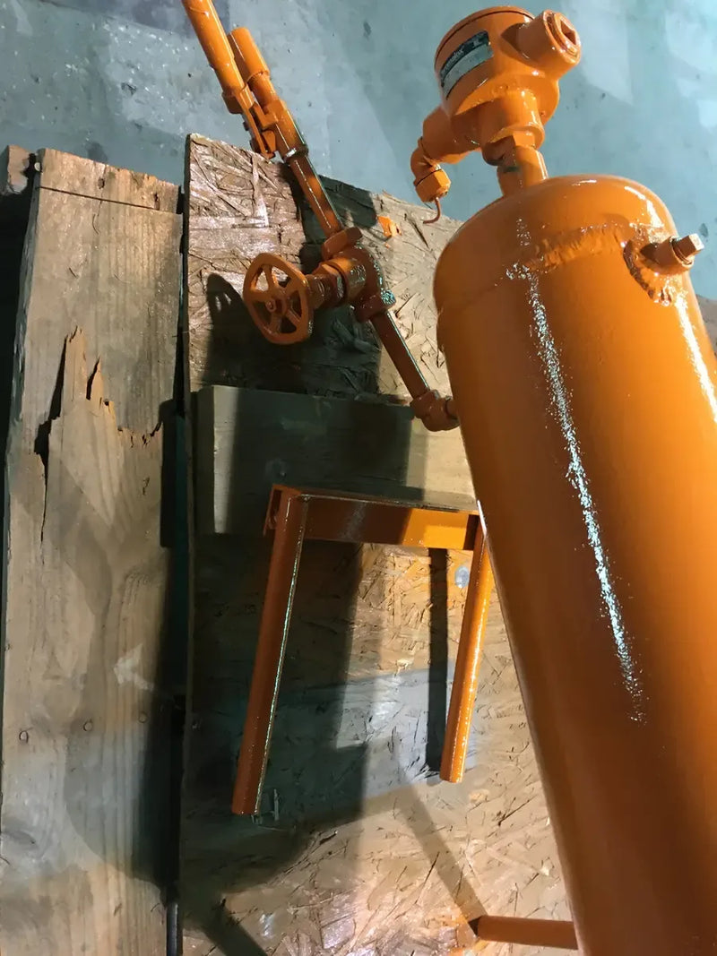 Separador de aceite horizontal (8 x 31 pulgadas, 7 galones)