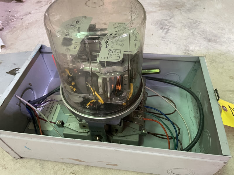 Medidor de vatios-hora General Electric VM-64S (240 V, 60 Hz)