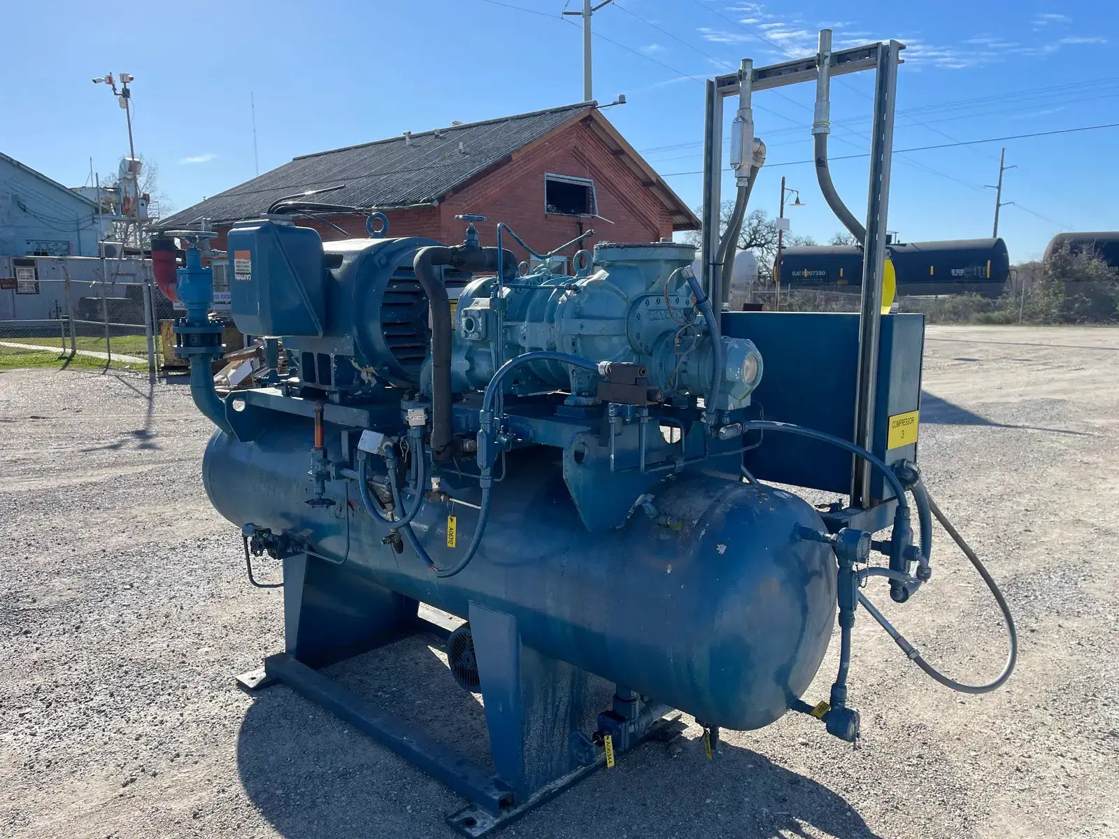 Mycom 160VLD Rotary Screw Compressor Package (Mycom 160VLD, 200 HP 230