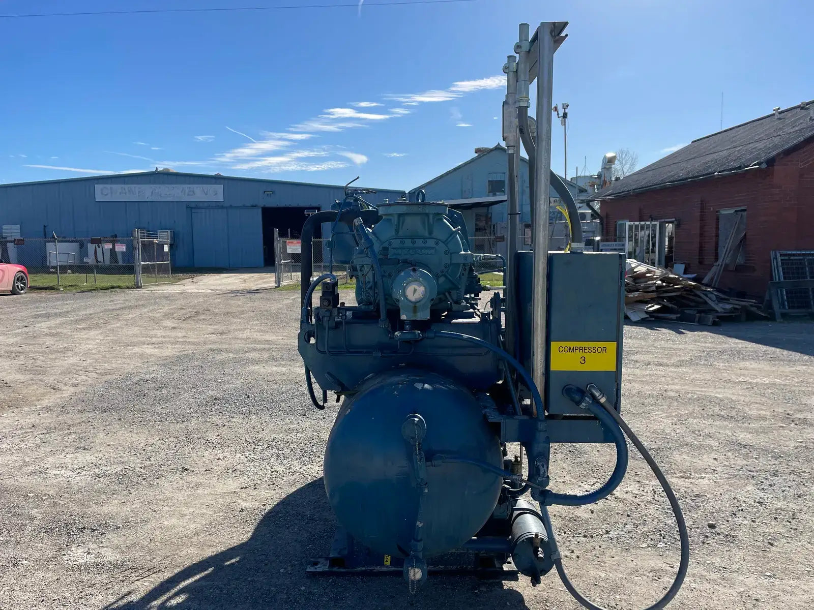 Mycom 160VLD Rotary Screw Compressor Package (Mycom 160VLD, 200 HP 230