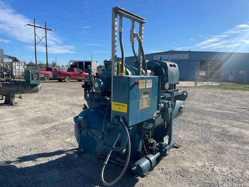 Mycom 160VLD Rotary Screw Compressor Package (Mycom 160VLD, 200 HP 230