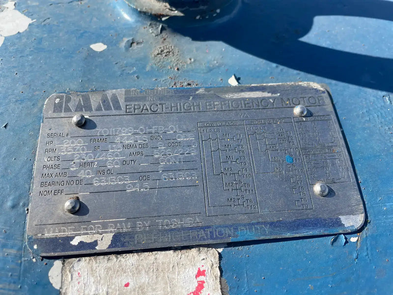 Mycom 160VLD Rotary Screw Compressor Package (Mycom 160VLD, 200 HP 230