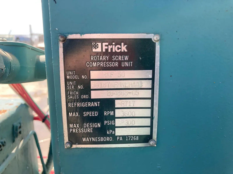 Paquete de compresor de tornillo rotativo Frick RXF-50 (Frick XJF120S, 150 HP 230/460 V, panel de control Frick Micro)