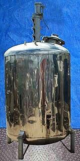 Polished Insulated Tank- 700 Gallon Not Specified 