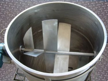 Portable Stainless Steel Single Shell Mixing Tank- 300 Gallon Not Specified 