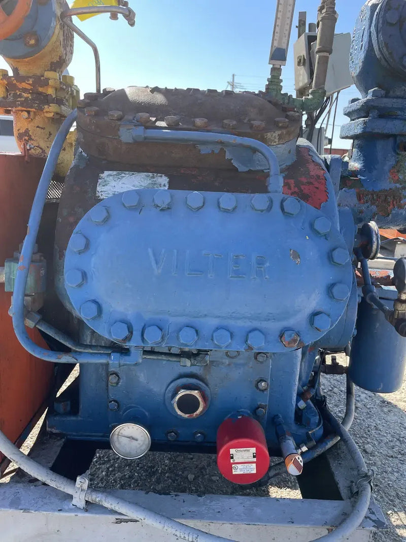 Vilter 448 8-Cylinder Reciprocating Compressor Package (100 HP 208-220/440 V, Belt Driven)