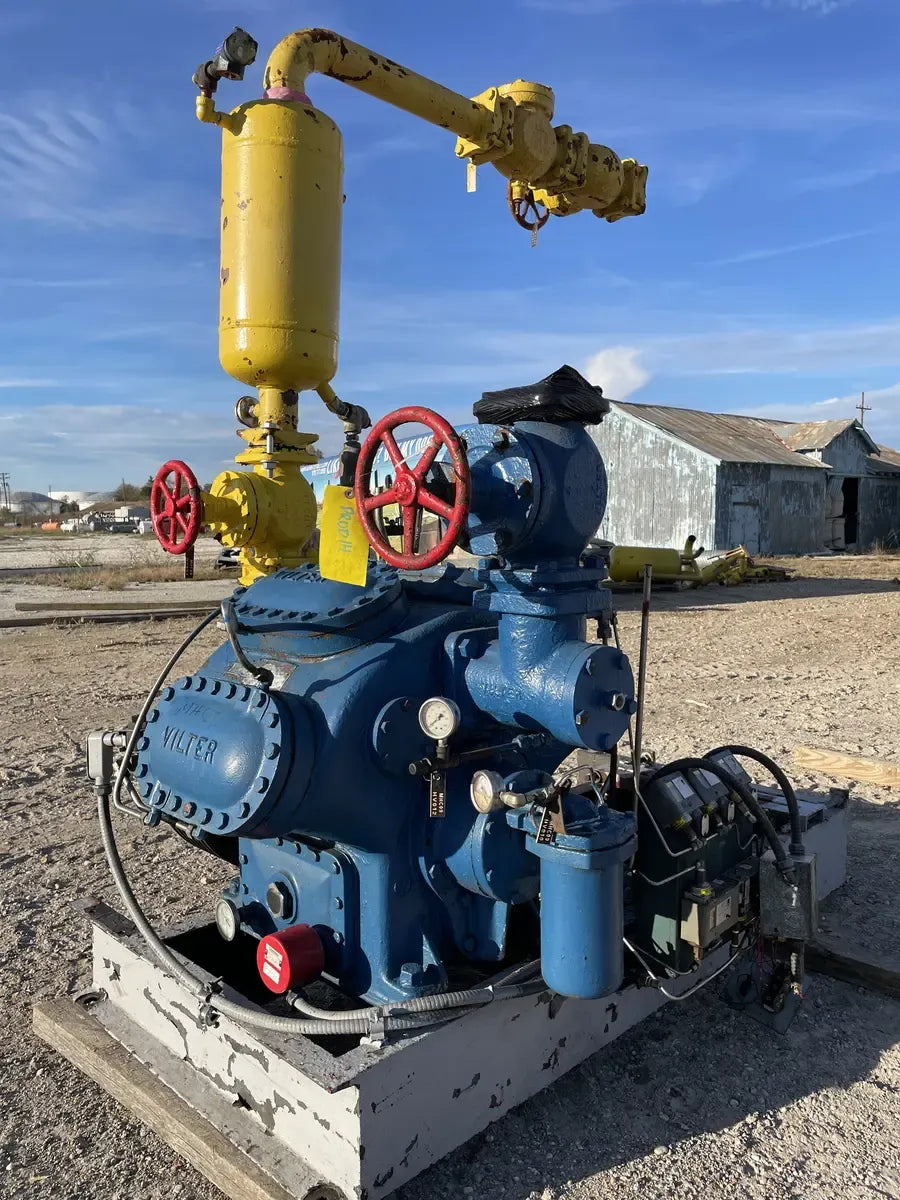 438 Compressor Vilter 438 8-Cylinder Reciprocating Compressor (Belt Driven)